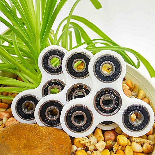 Fidget spinners: How to buy or DIY the latest distraction toy--by Taylor Martin/CNET